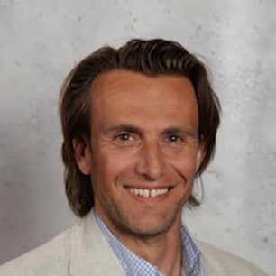 Frédéric Fabre, Sainte Victoire International School